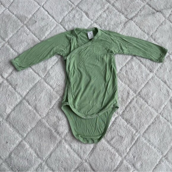 Kate Quinn | Green Solid Long Sleeve Kimono Wrap Bodysuit | Size 6-12 Months - Picture 2 of 13